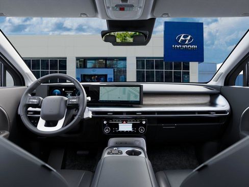 New 2026 Hyundai Ioniq 9 Limited w/ Tow & Go Package AWD/4WD image 11