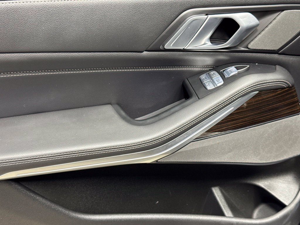 Used 2020 BMW X7 xDrive40i w/ Premium Package AWD/4WD image 20