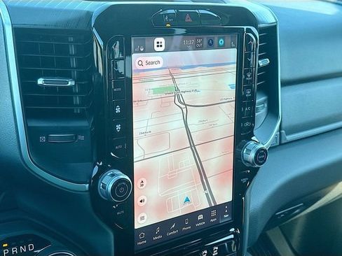 New 2026 RAM 1500 4x4 Crew Cab image 8