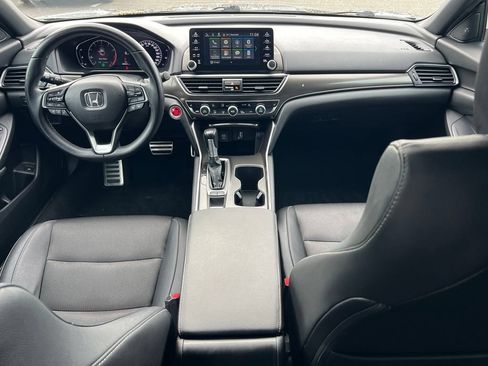Used 2019 Honda Accord Sport image 14