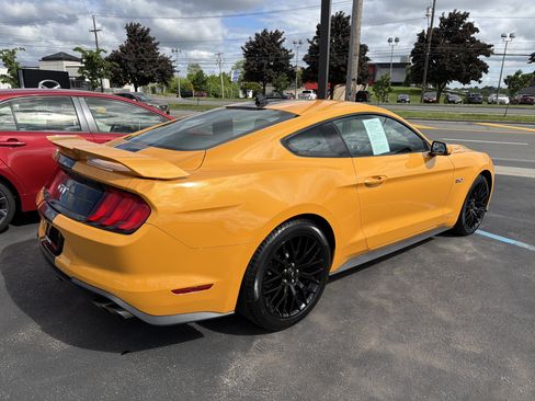 Used 2022 Ford Mustang GT w/ GT Performance Package RWD image 7