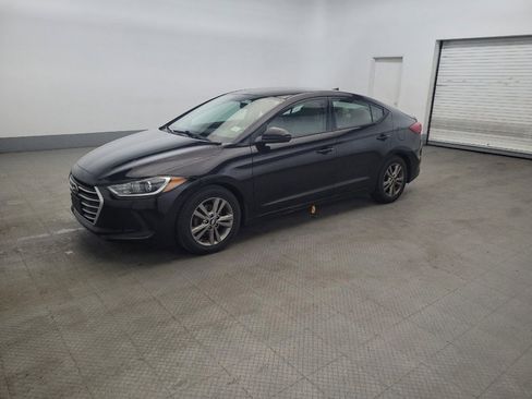 Used 2018 Hyundai Elantra SEL FWD image 2