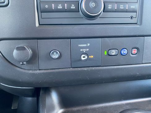 Used 2023 Chevrolet Express 2500 Extended w/ Driver Convenience Package image 33