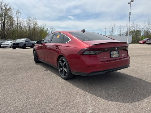 Used 2023 Honda Accord Sport image 8