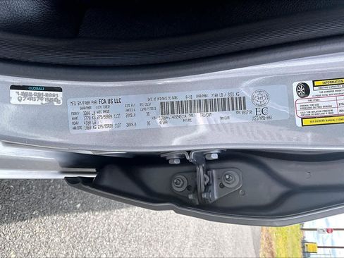 Used 2019 RAM 1500 Sport w/ Advanced Safety Group AWD/4WD image 21