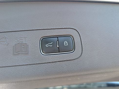 Used 2023 Lincoln Aviator 2WD image 27