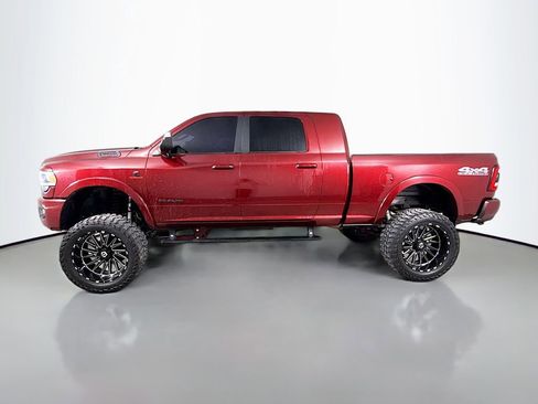 Used 2019 RAM 2500 Laramie w/ Night Edition image 4