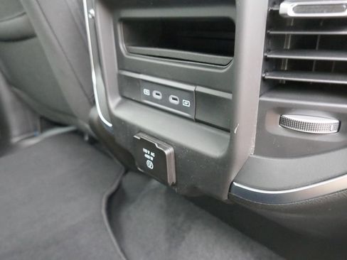 New 2026 RAM 1500 4x4 Crew Cab image 14