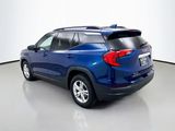 Used 2020 GMC Terrain SLE w/ Driver Convenience Package image 5