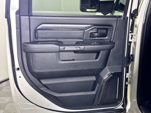 Certified 2023 RAM 2500 Limited image 21