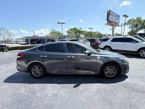 Used 2019 Kia Optima LX FWD image 8