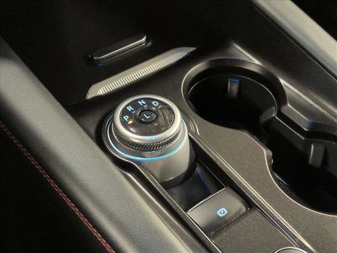 Used 2025 Ford Explorer ST-Line image 12