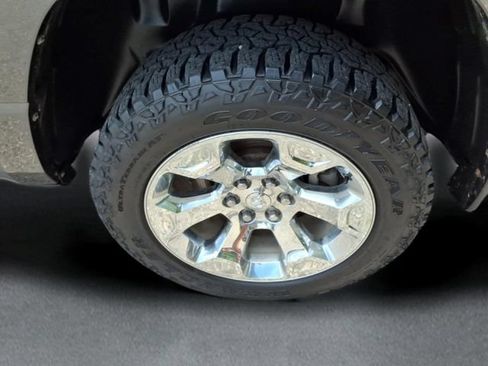 Used 2021 RAM 1500 Big Horn AWD/4WD image 11
