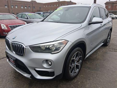 Used 2018 BMW X1 xDrive28i image 5