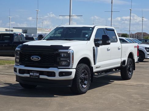 Used 2024 Ford F250 Lariat w/ Sport Appearance Package AWD/4WD image 10