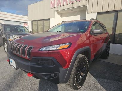 Certified 2016 Jeep Cherokee Trailhawk w/ Comfort/Convenience Group
