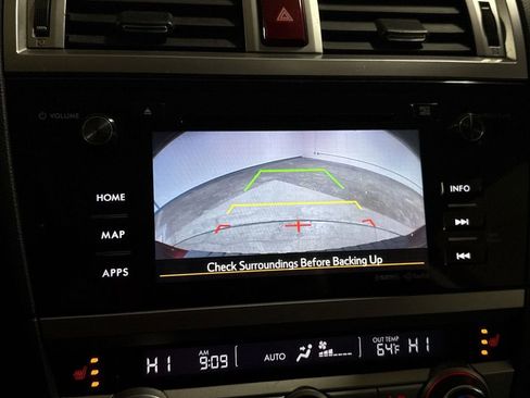 Used 2016 Subaru Outback 2.5i Limited image 16