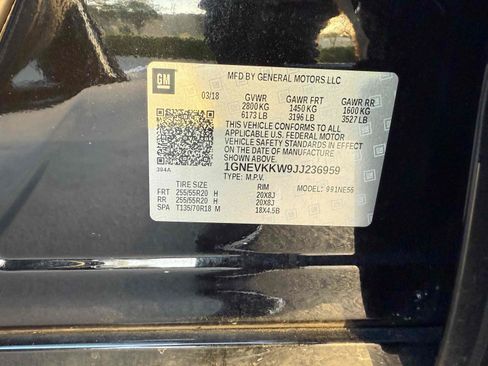 Used 2018 Chevrolet Traverse High Country w/ LPO, Cargo Package AWD/4WD image 74