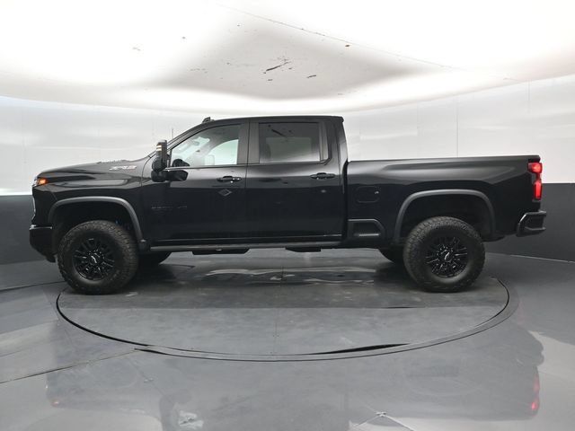 Used 2024 Chevrolet Silverado 2500 ZR2 w/ Technology Package AWD/4WD image 38