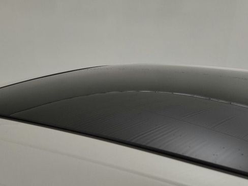 Used 2022 Porsche Cayenne AWD/4WD image 10