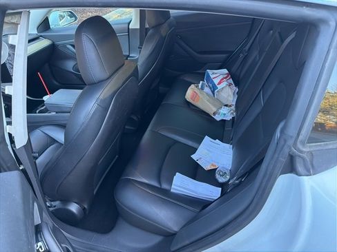 Used 2020 Tesla Model 3 Standard Range Plus image 10