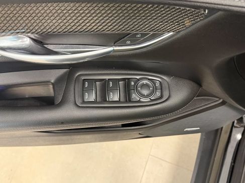 Used 2021 Cadillac XT5 Sportv AWD/4WD image 16