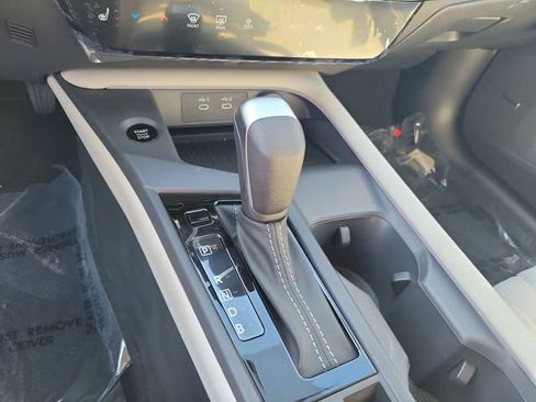 New 2026 Nissan Sentra SL w/ Floor Mat Package FWD image 19