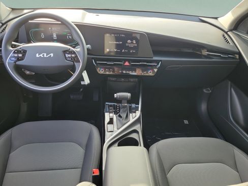 New 2026 Kia Niro LX FWD image 7