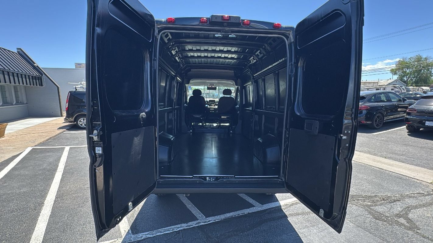 Used 2025 RAM ProMaster 2500 FWD image 14