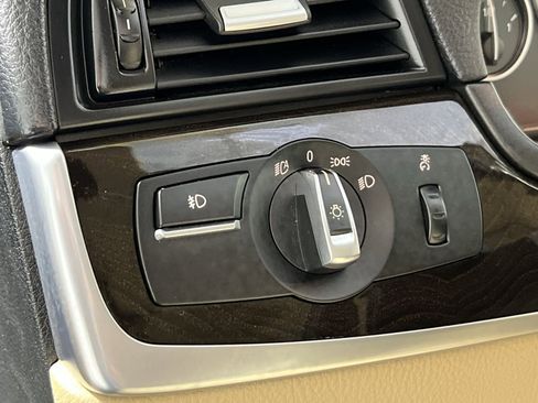 Used 2015 BMW 535i xDrive Sedan image 31