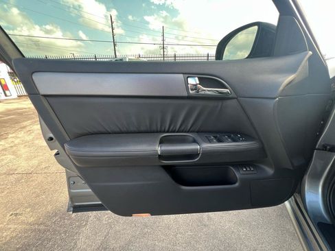 Used 2007 INFINITI M45 Sport w/ Technology Pkg RWD image 16