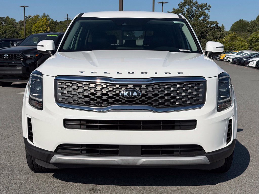 Used 2020 Kia Telluride LX AWD/4WD image 2