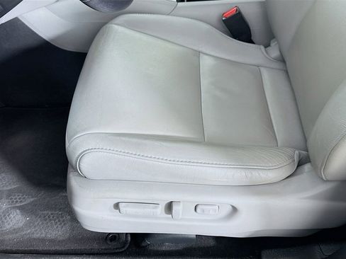 Used 2019 Honda Pilot Touring image 19