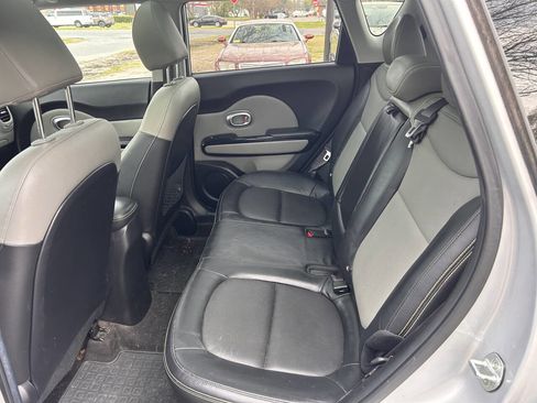 Used 2016 Kia Soul + w/ Primo Package image 7