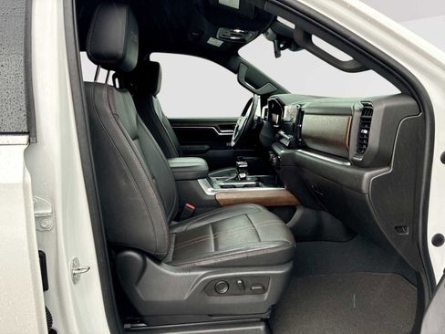 Certified 2023 Chevrolet Silverado 1500 High Country w/ Z71 Off-Road Package image 28