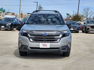 Used 2025 Subaru Forester Limited video 2