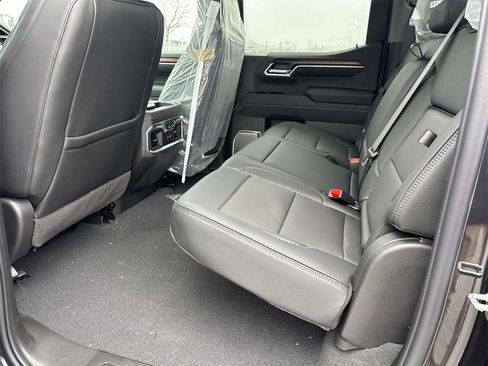 New 2026 GMC Sierra 1500 Denali w/ Denali Reserve Package image 5