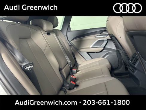 Used 2025 Audi Q5 Premium Plus w/ Premium Plus AWD/4WD image 16