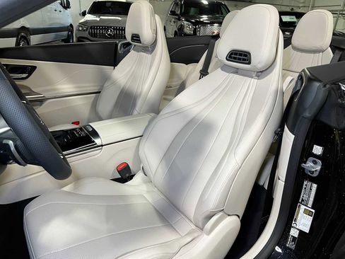 New 2026 Mercedes-Benz CLE 300 4MATIC Cabriolet image 22
