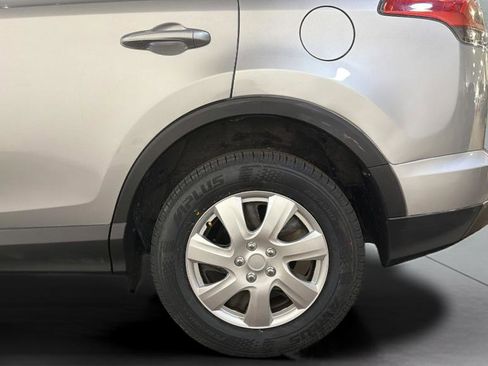 Used 2016 Toyota RAV4 LE image 36