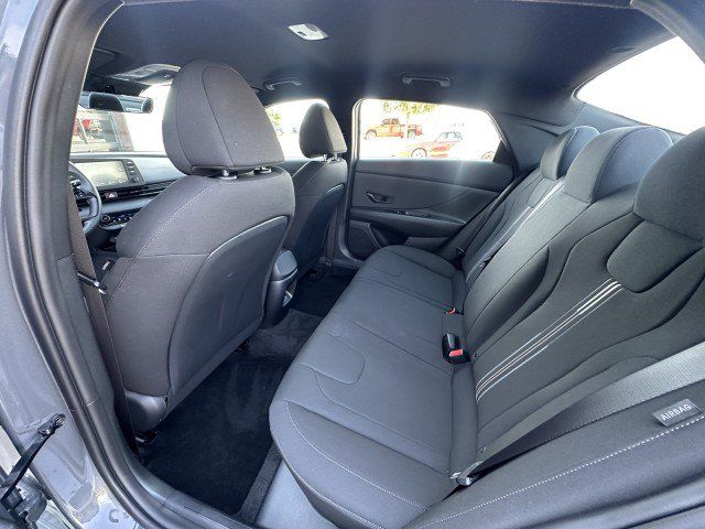 Used 2026 Hyundai Elantra Sport FWD image 14