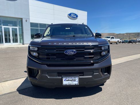 New 2025 Ford Expedition Max Active image 18