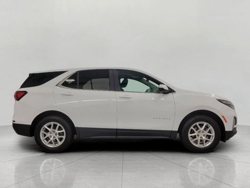 Used 2024 Chevrolet Equinox LT image 11