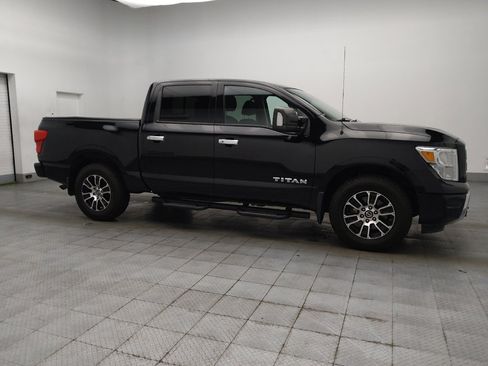 Used 2021 Nissan Titan SV w/ SV Convenience Package AWD/4WD image 11