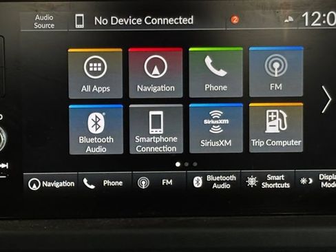 Used 2025 Honda Pilot Touring image 9