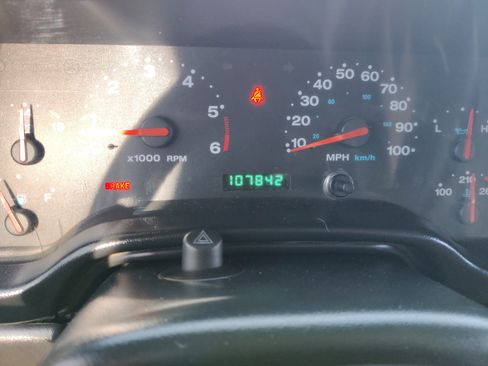 Used 2004 Jeep Wrangler X image 23