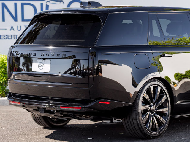 New 2026 Land Rover Range Rover Long Wheel Base SV AWD/4WD image 7
