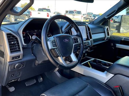 Used 2022 Ford F350 Lariat w/ Lariat Ultimate Package image 10