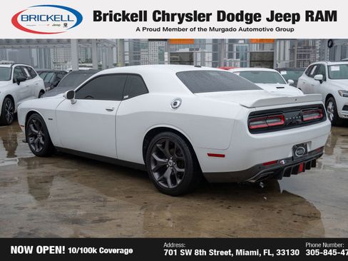 Used 2019 Dodge Challenger R/T image 10