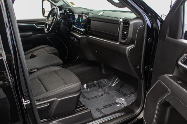 Used 2026 Chevrolet Silverado 2500 LT AWD/4WD image 17